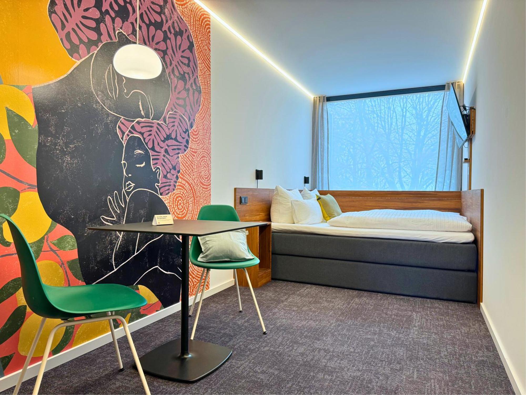 Tin Inn - Hueckelhoven - Das Hotel Aus Hochwertig Ausgebauten Ueberseecontainern Extérieur photo